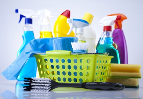 Professional hard floor cleaning in N8 for a polished floor surface